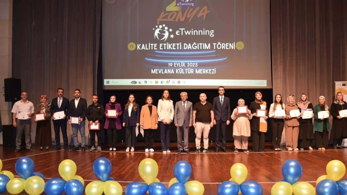 Okulumuz, eTwinning projeleriyle büyük bir başarıya imza attı! 