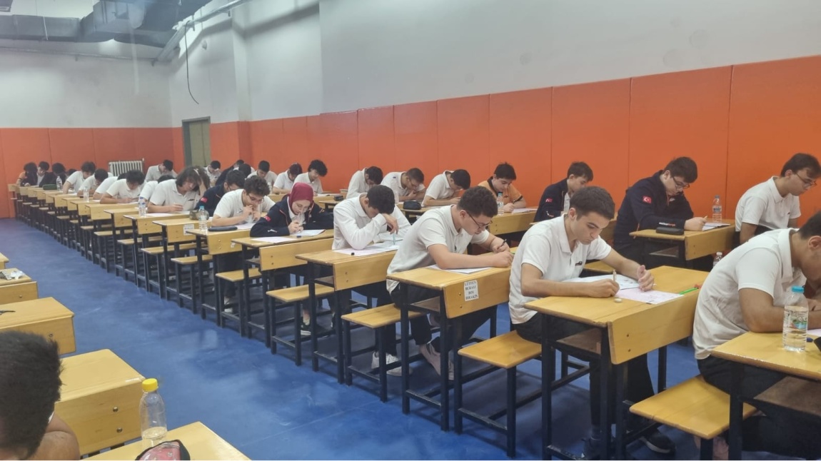 12.Sınıf Kazanım Değerlendirme Sınavlarımız Devam Ediyor.
